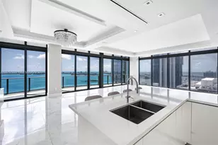 460 NE 28th St, Miami, FL 33137 - Photo 9