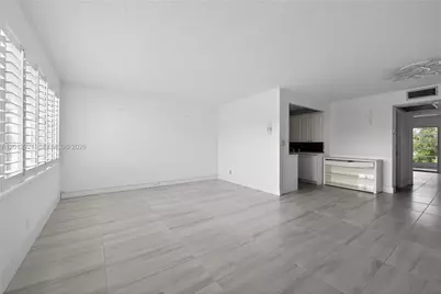 3023 Cambridge B #3023, Deerfield Beach, FL 33442 - Photo 5