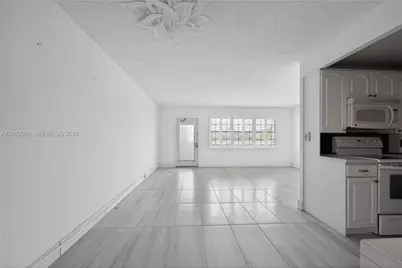 3023 Cambridge B #3023, Deerfield Beach, FL 33442 - Photo 9