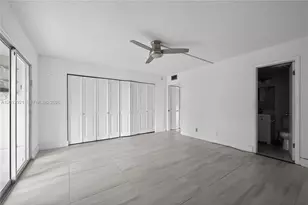 3023 Cambridge B, Deerfield Beach, FL 33442 - Photo 11