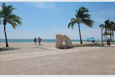 322 Harding St #B101, Hollywood, FL 33019 - Photo 29