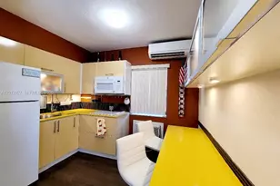 322 Harding St, Hollywood, FL 33019 - Photo 21