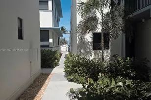 322 Harding St, Hollywood, FL 33019 - Photo 39