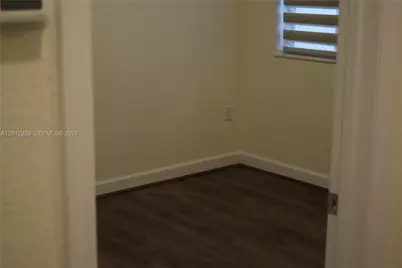 3384 W 100th Ter #3384, Hialeah, FL 33018 - Photo 43