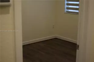 3384 W 100th Terrace, Hialeah, FL 33018 - Photo 43