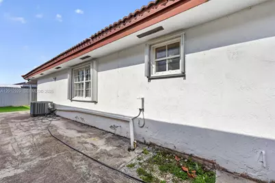 14661 SW 168th Ter, Miami, FL 33177 - Photo 35