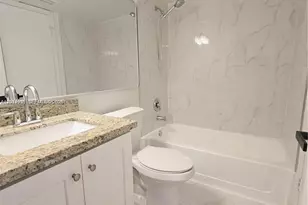 2881 N Oakland Forest Dr, Oakland Park, FL 33309 - Photo 11