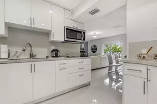 7051 SW 129th Ave, Miami, FL 33183 - Photo 9