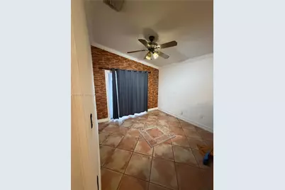 8435 NW 189th Ln #1403, Hialeah, FL 33015 - Photo 3