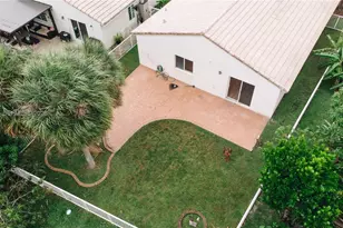 4595 SW 125th Ln, Miramar, FL 33027 - Photo 7