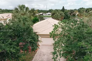 4595 SW 125th Ln, Miramar, FL 33027 - Photo 5