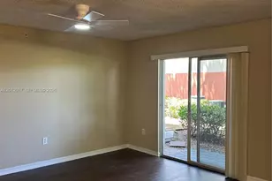 4151 N Haverhill Rd, West Palm Beach, FL 33417 - Photo 15