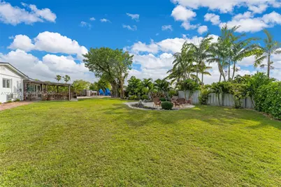 16340 SW 276th Ter, Homestead, FL 33031 - Photo 47