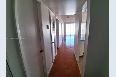 1770 NE 191st St #813-1, Miami, FL 33179 - Photo 17