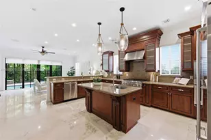 1704 NE 1st St, Fort Lauderdale, FL 33301 - Photo 3