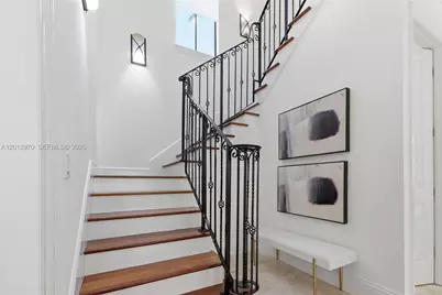 1704 NE 1st St, Fort Lauderdale, FL 33301 - Photo 7