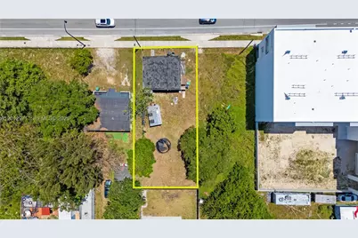 11969 SW 216th St, Miami, FL 33170 - Photo 9