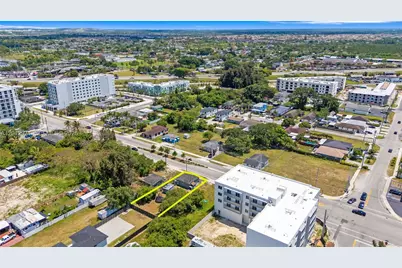 11969 SW 216th St, Miami, FL 33170 - Photo 7
