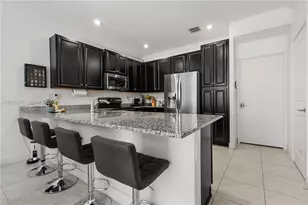 10972 SW 235th Ln, Homestead, FL 33032 - Photo 7