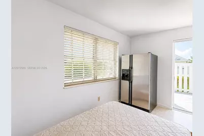 15831 SW 100th Ct #B, Miami, FL 33157 - Photo 3