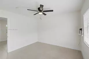 1021 SW 3rd St, Miami, FL 33130 - Photo 9