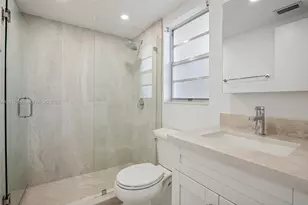 7775 SW 86th St, Miami, FL 33143 - Photo 11