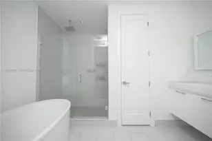 9165 NW 33rd St, Doral, FL 33172 - Photo 31