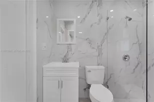 521 NW 33rd Ave, Miami, FL 33125 - Photo 9