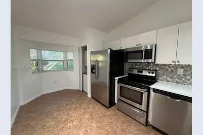 1320 SE 31st Ct #204-37, Homestead, FL 33035 - Photo 7