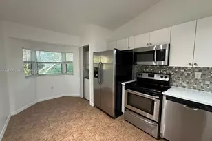 1320 SE 31st Ct, Homestead, FL 33035 - Photo 7
