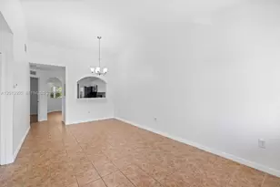 1320 SE 31st Ct, Homestead, FL 33035 - Photo 5