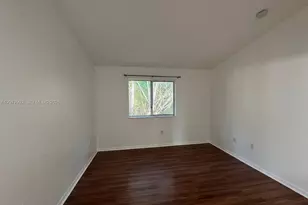 1320 SE 31st Ct, Homestead, FL 33035 - Photo 13