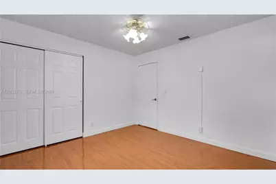 570 Woodgate Cir #A, Sunrise, FL 33326 - Photo 27