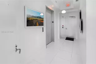 851 NE 1st Ave, Miami, FL 33132 - Photo 25