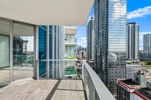 851 NE 1st Ave, Miami, FL 33132 - Photo 15