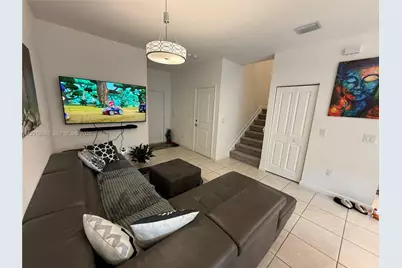 788 NE 208 Lane, Miami Gardens, FL 33179 - Photo 3