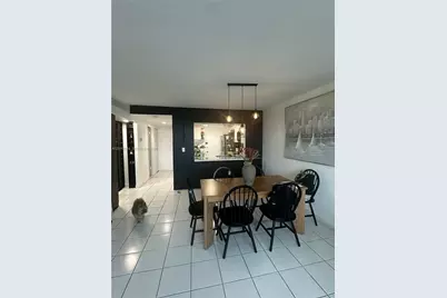 8233 Harding Ave #503, Miami Beach, FL 33141 - Photo 5