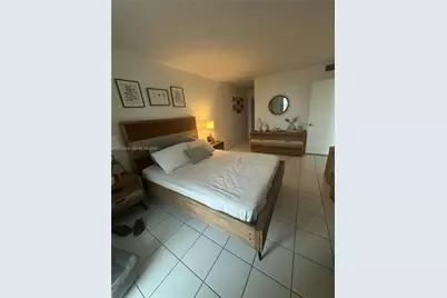 8233 Harding Ave #503, Miami Beach, FL 33141 - Photo 11