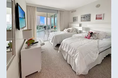 250 Sunny Isles Blvd #3-1001, Sunny Isles Beach, FL 33160 - Photo 9