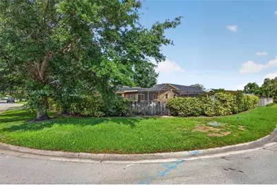 8505 NW 29th Dr, Coral Springs, FL 33065 - Photo 33