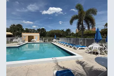 491 Racquet Club Rd #312, Weston, FL 33326 - Photo 37