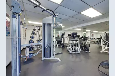 2715 N Ocean Blvd #2E, Fort Lauderdale, FL 33308 - Photo 23