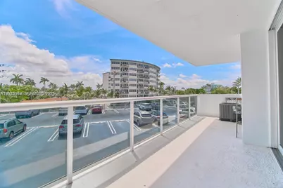 2715 N Ocean Blvd #2E, Fort Lauderdale, FL 33308 - Photo 9