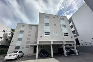 1337 NW 1st St, Miami, FL 33125 - Photo 1