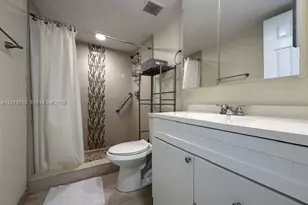 1337 NW 1st St, Miami, FL 33125 - Photo 15