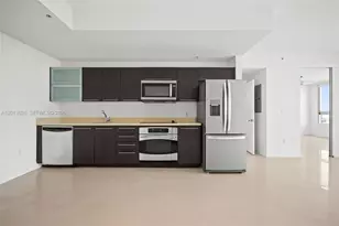 90 SW 3rd St, Miami, FL 33130 - Photo 5