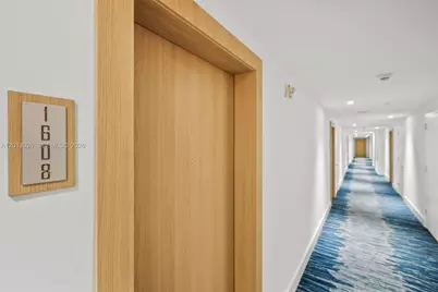 90 SW 3rd St #1608, Miami, FL 33130 - Photo 17