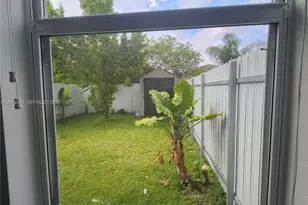 13245 SW 271st Ter, Homestead, FL 33032 - Photo 15
