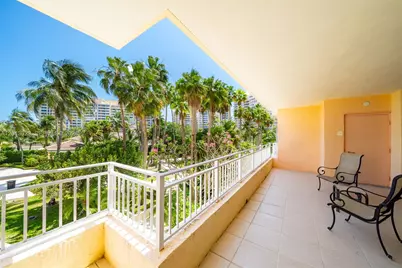 791 Crandon Blvd #404, Key Biscayne, FL 33149 - Photo 9