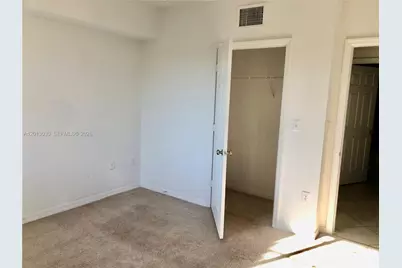 6559 Emerald Dunes Dr #304, West Palm Beach, FL 33411 - Photo 15
